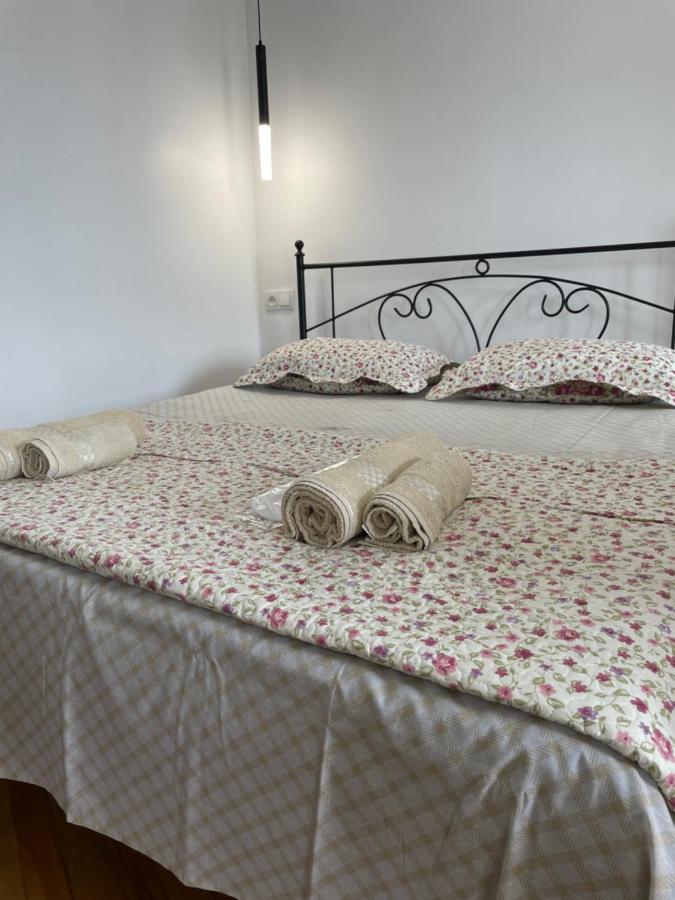 Apartment 2 Minutes From The Sea Batumi Exterior photo
